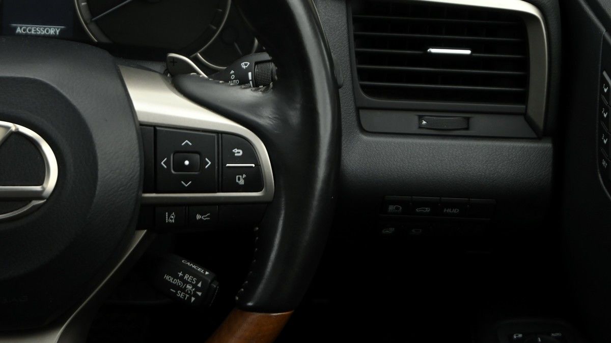 Lexus RX 450h Image 16