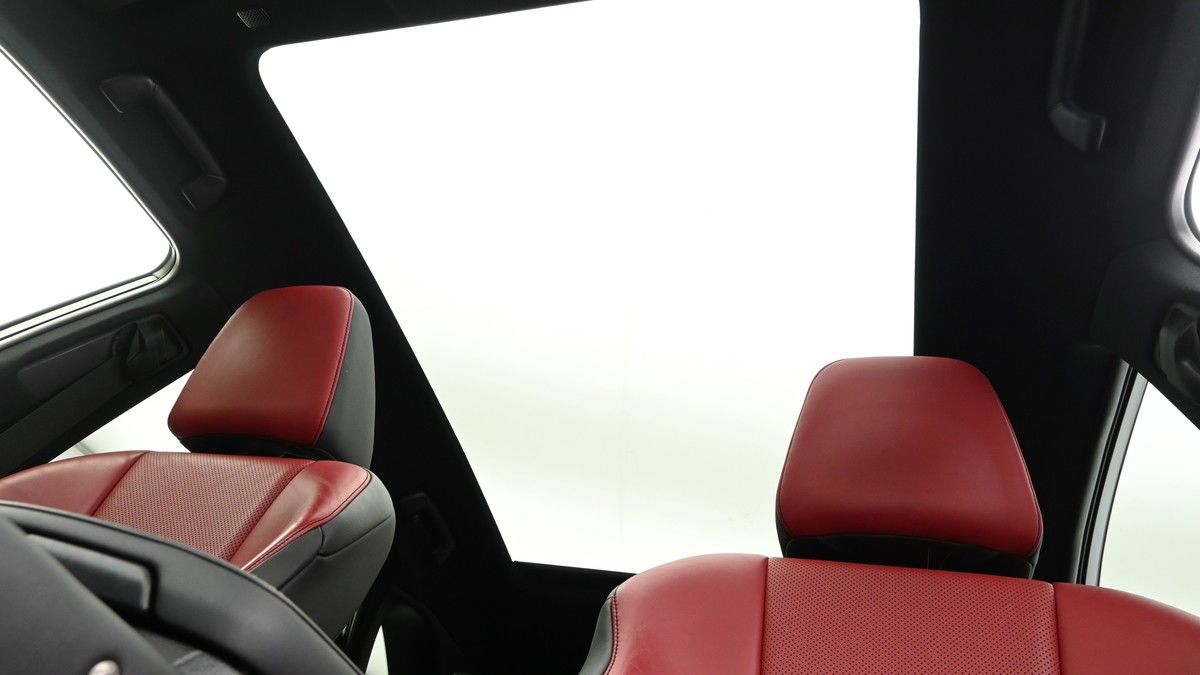 Lexus NX Image 2