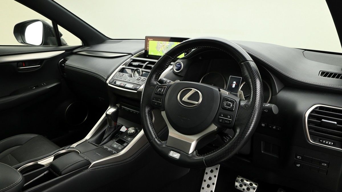 Lexus NX 300h Image