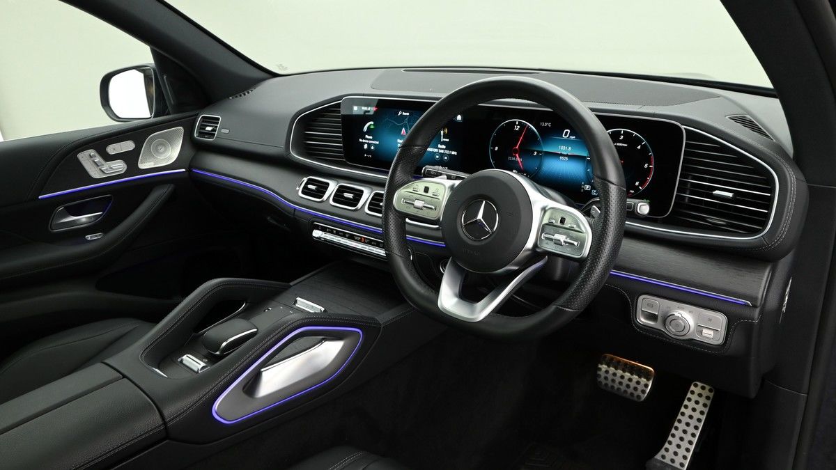 Mercedes-Benz GLE Class Image