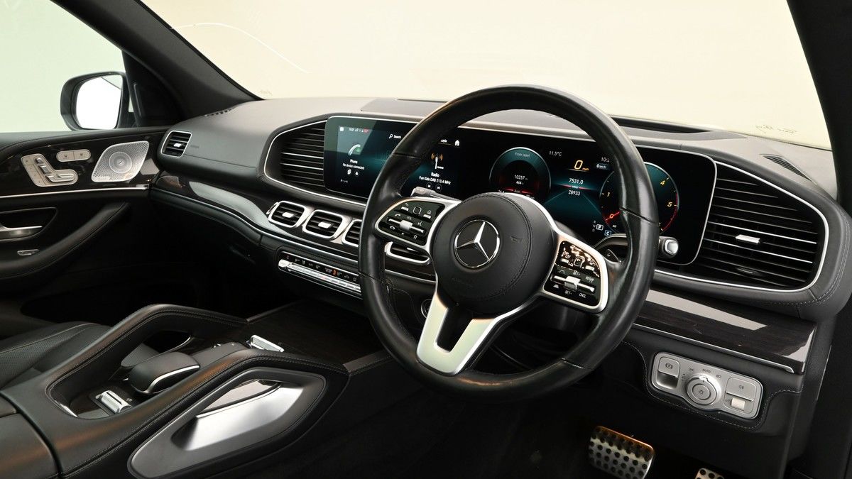 Mercedes-Benz GLS Class Image 4