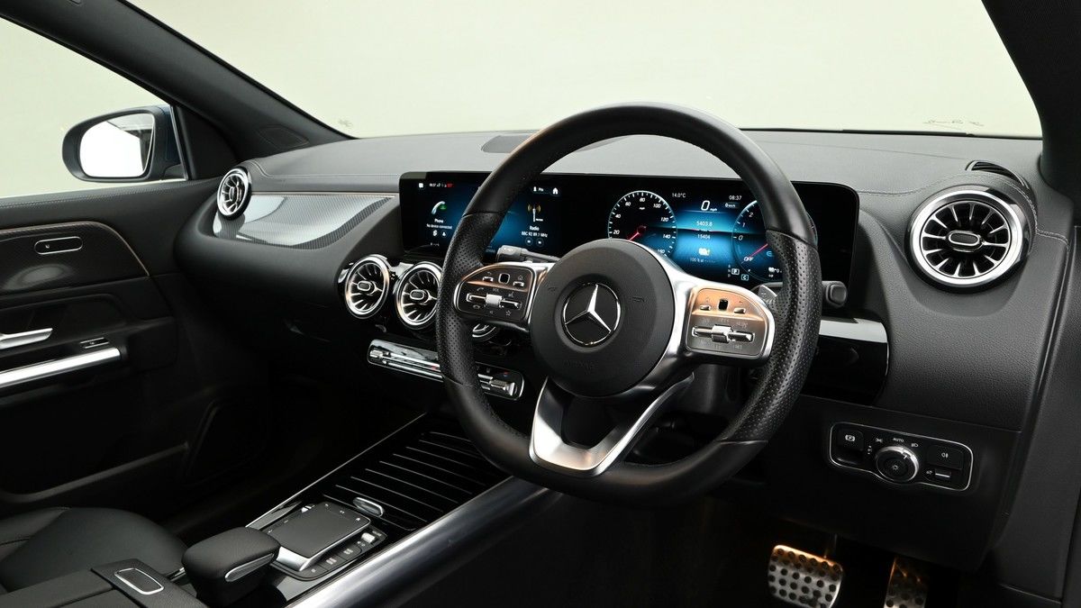 Mercedes-Benz GLA Class Image