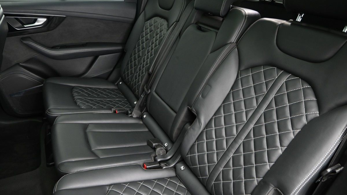 Audi Q7 Image 5