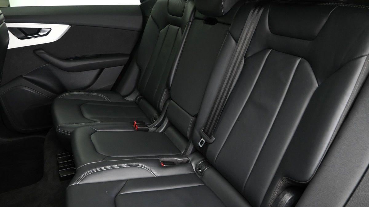 Audi Q8 Image 5