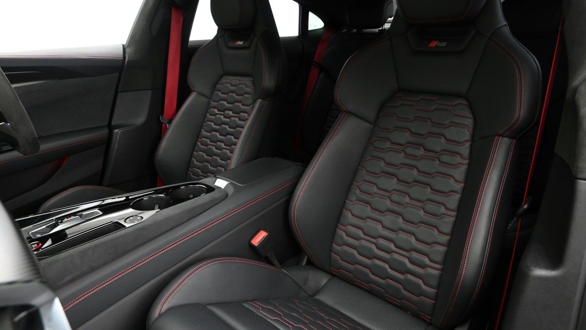 Audi RS e-tron GT Image 4