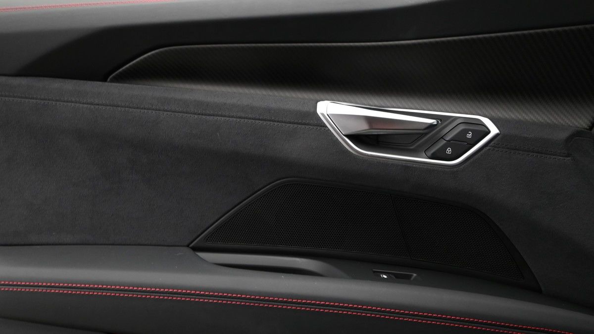 Audi RS e-tron GT Image 13