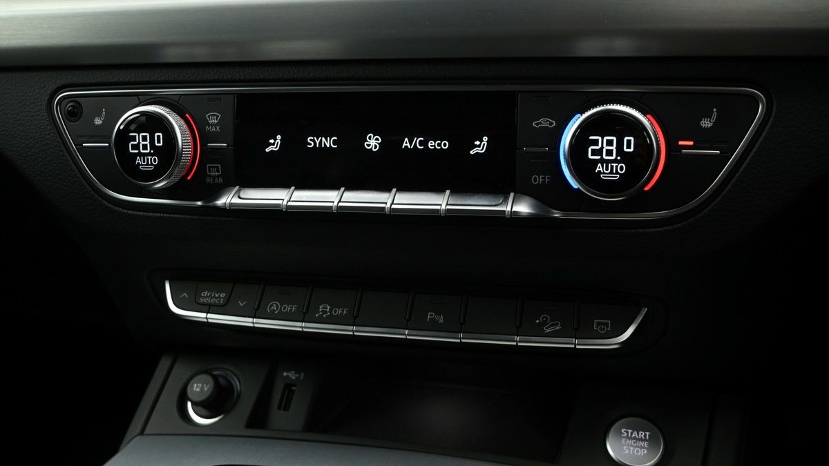Audi Q5 Image 12