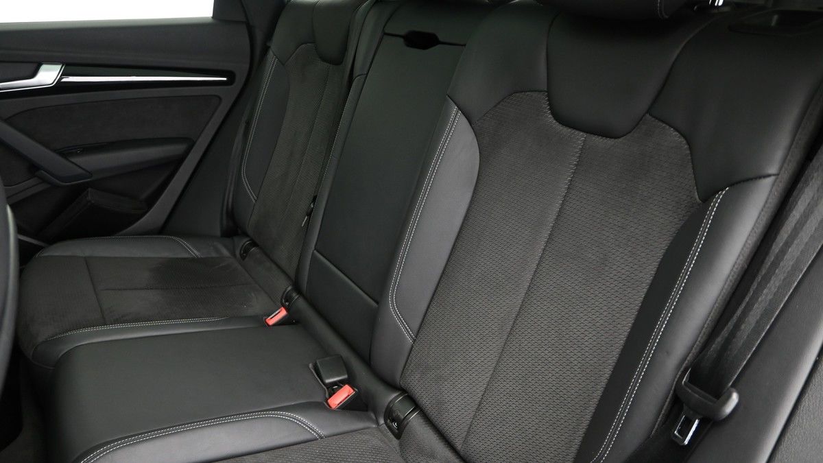Audi Q5 Image 5