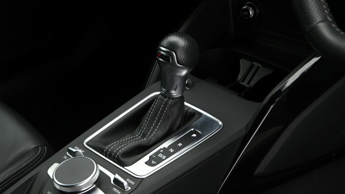 Audi Q2 Image 2