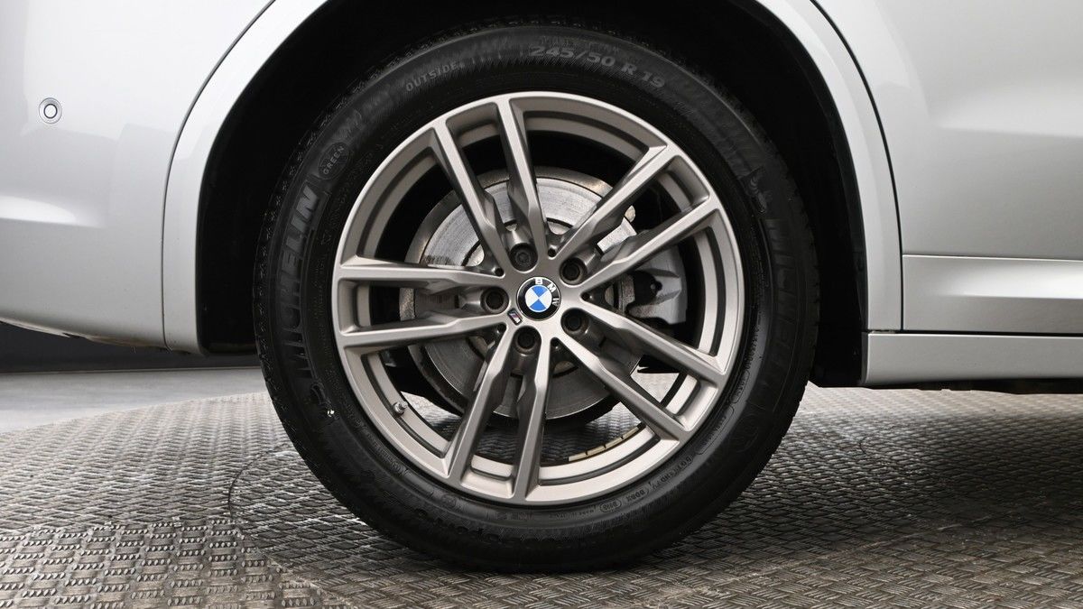 BMW X3 Image 9