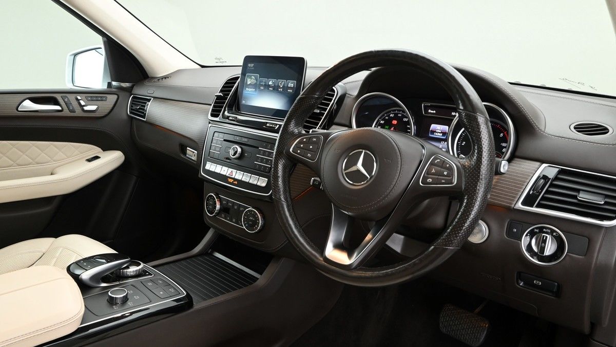 Mercedes-Benz GLS Class Image