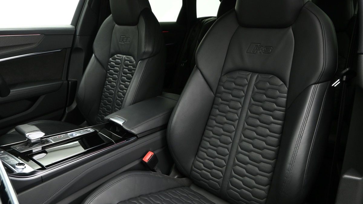 Audi RS6 Avant Image 4