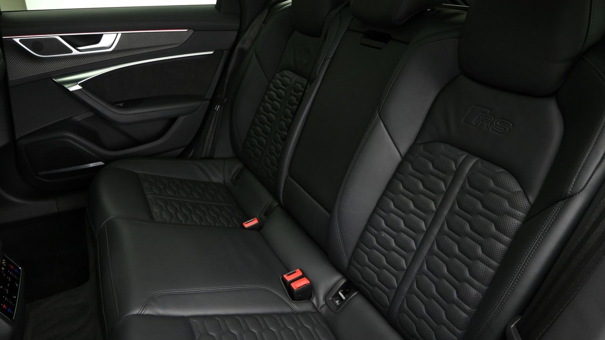 Audi RS6 Avant Image 5