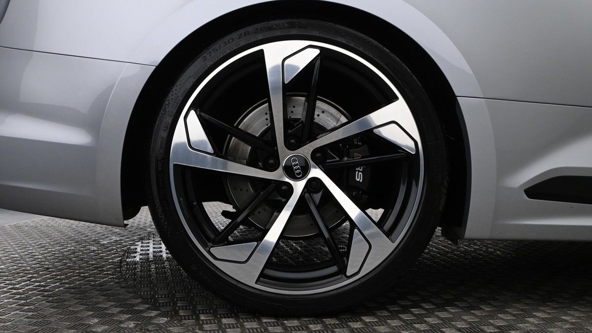 Audi RS5 Image 9
