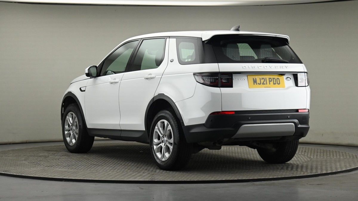 Land Rover Discovery Sport Image 24