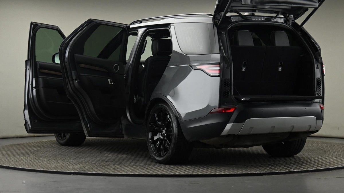 Land Rover Discovery Image 30