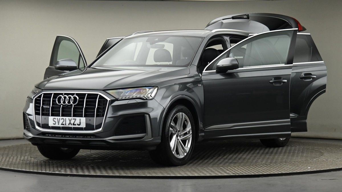 Audi Q7 Image 28