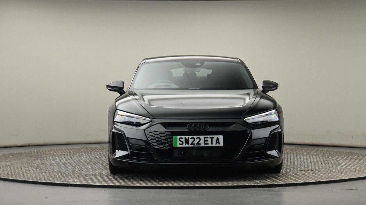 Audi RS e-tron GT Image 21