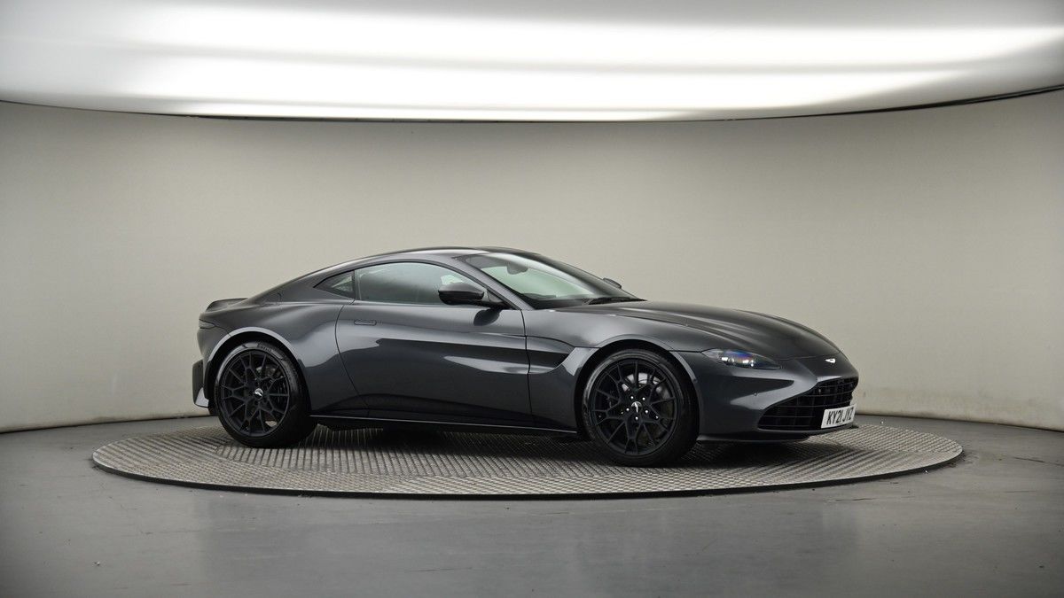 Aston Martin Vantage Image 6