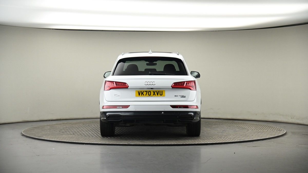 Audi Q5 Image 17