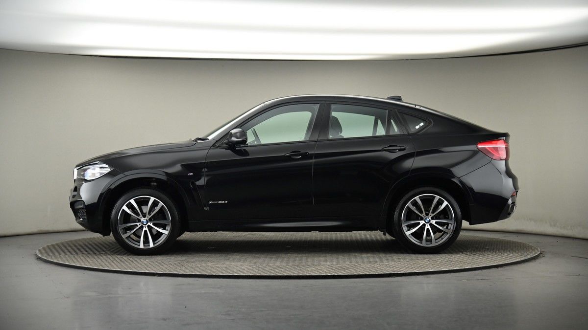 BMW X6 Image 19