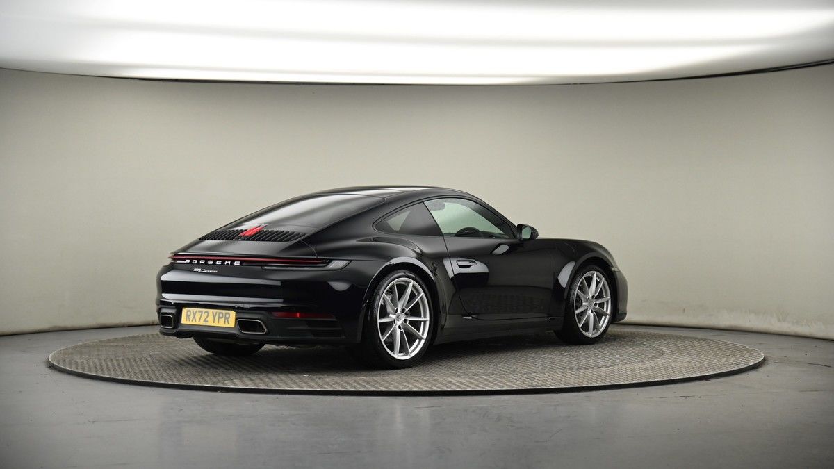 Porsche 911 Image 7
