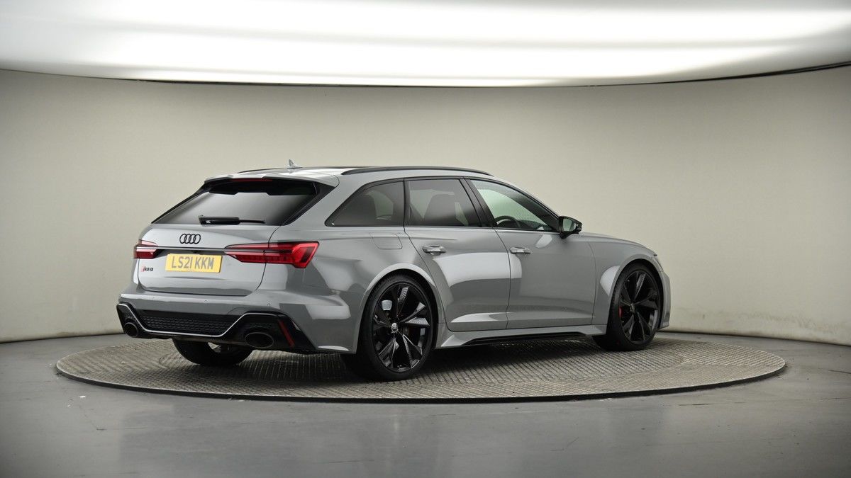 Audi RS6 Avant Image 7