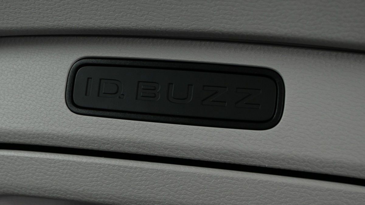 Volkswagen ID. Buzz Image 17