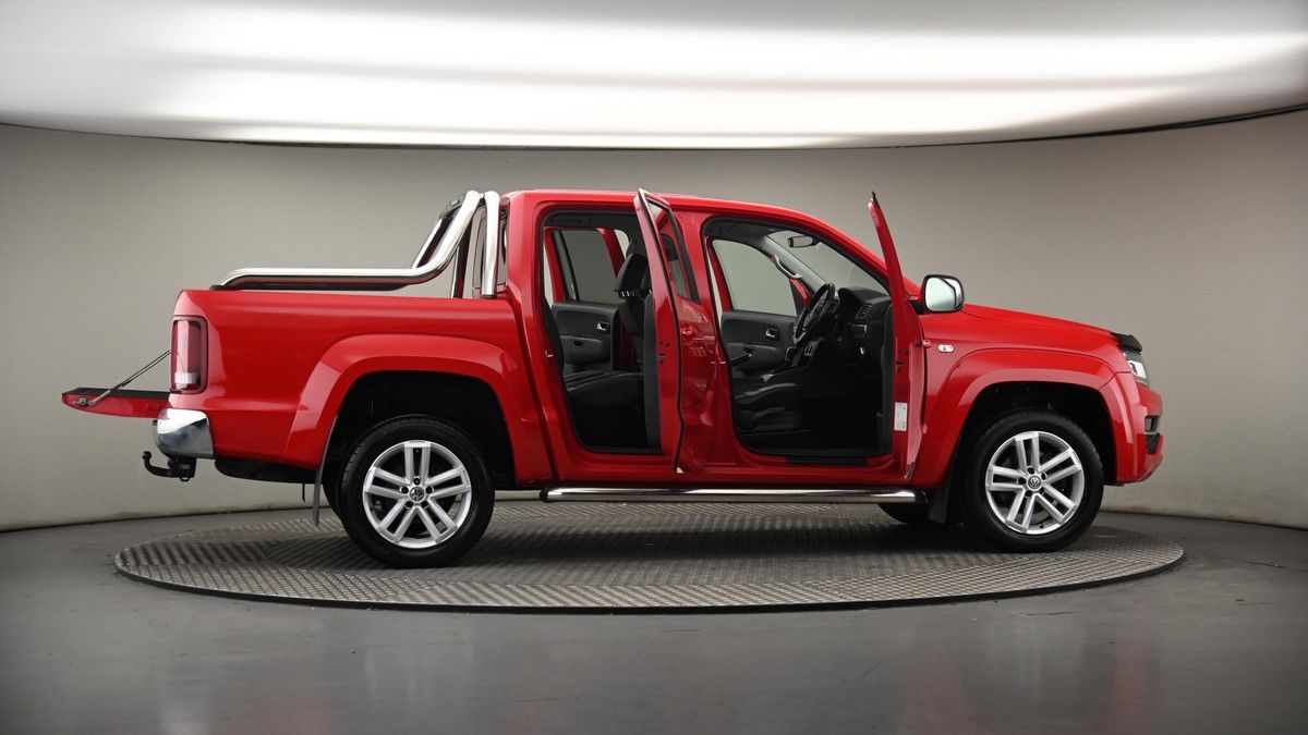 More views of Volkswagen Amarok