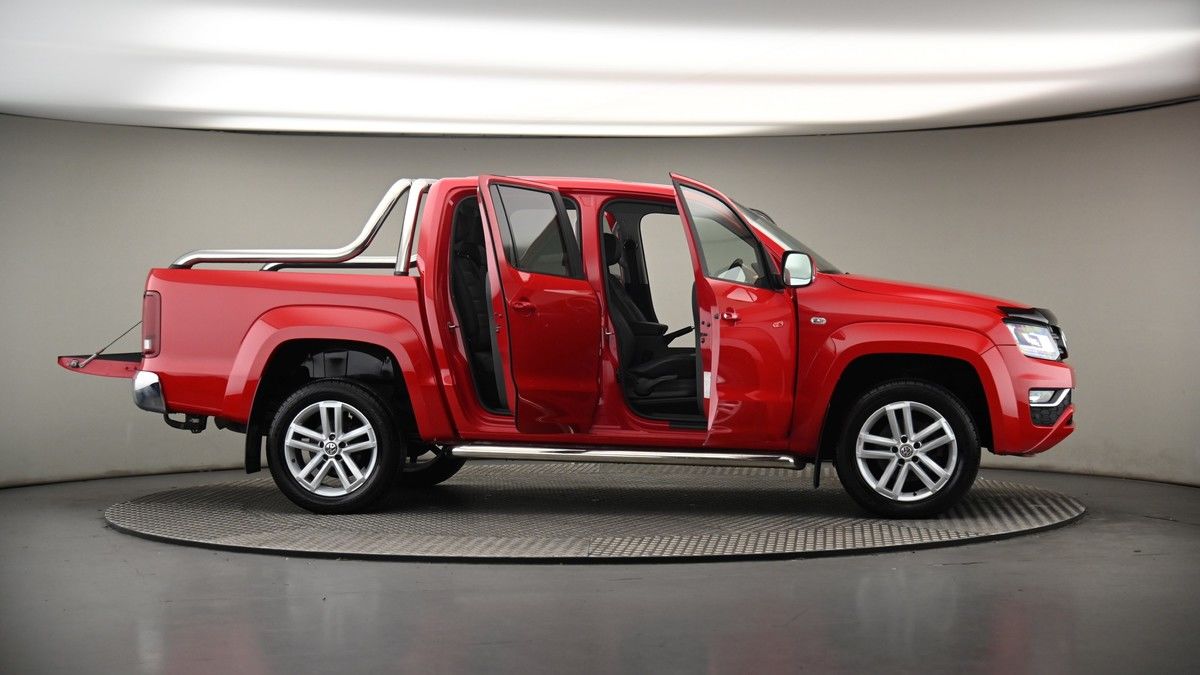 More views of Volkswagen Amarok