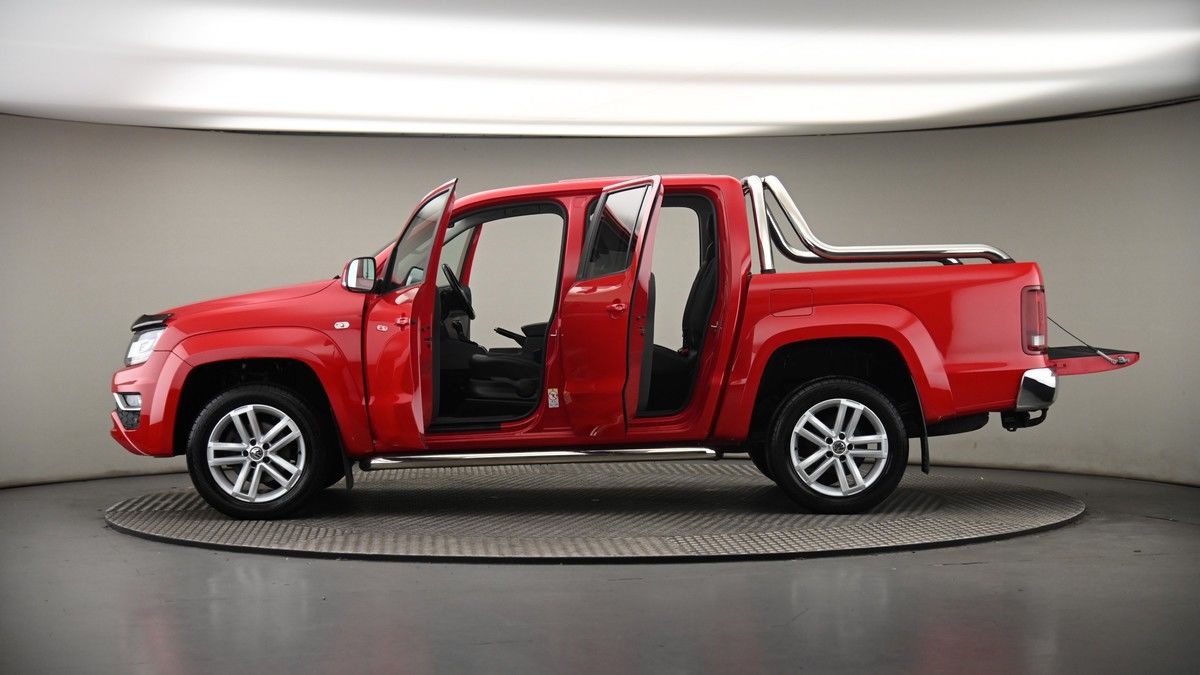 More views of Volkswagen Amarok