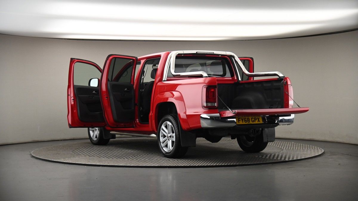 More views of Volkswagen Amarok