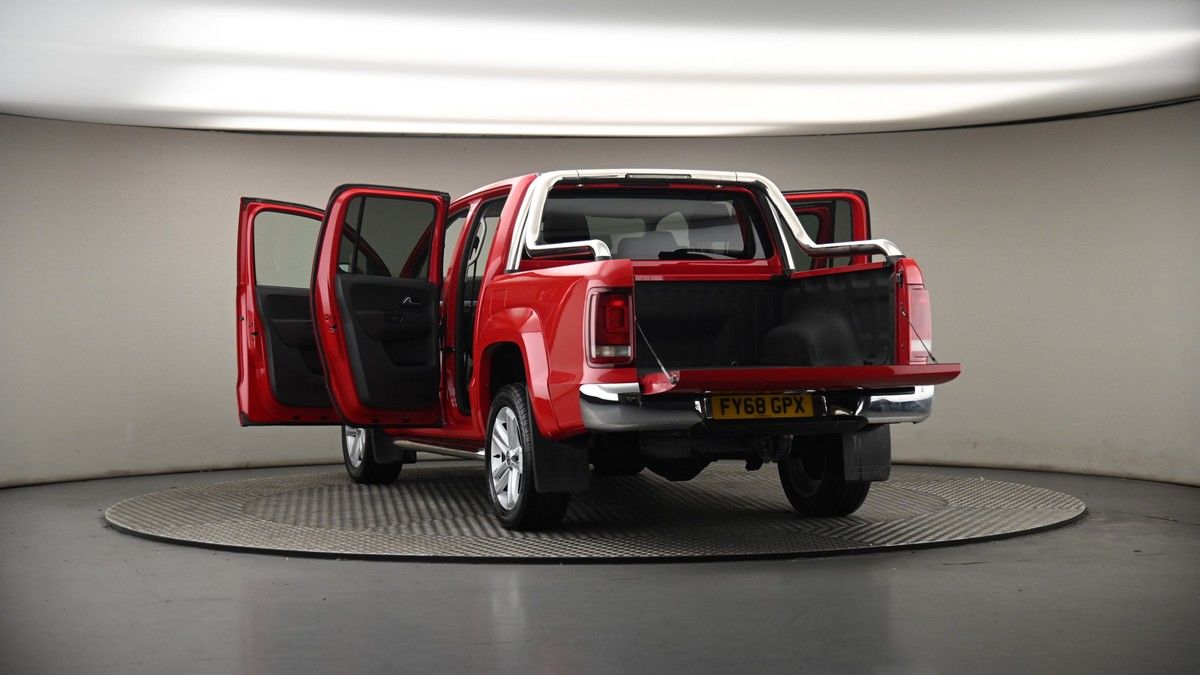 More views of Volkswagen Amarok