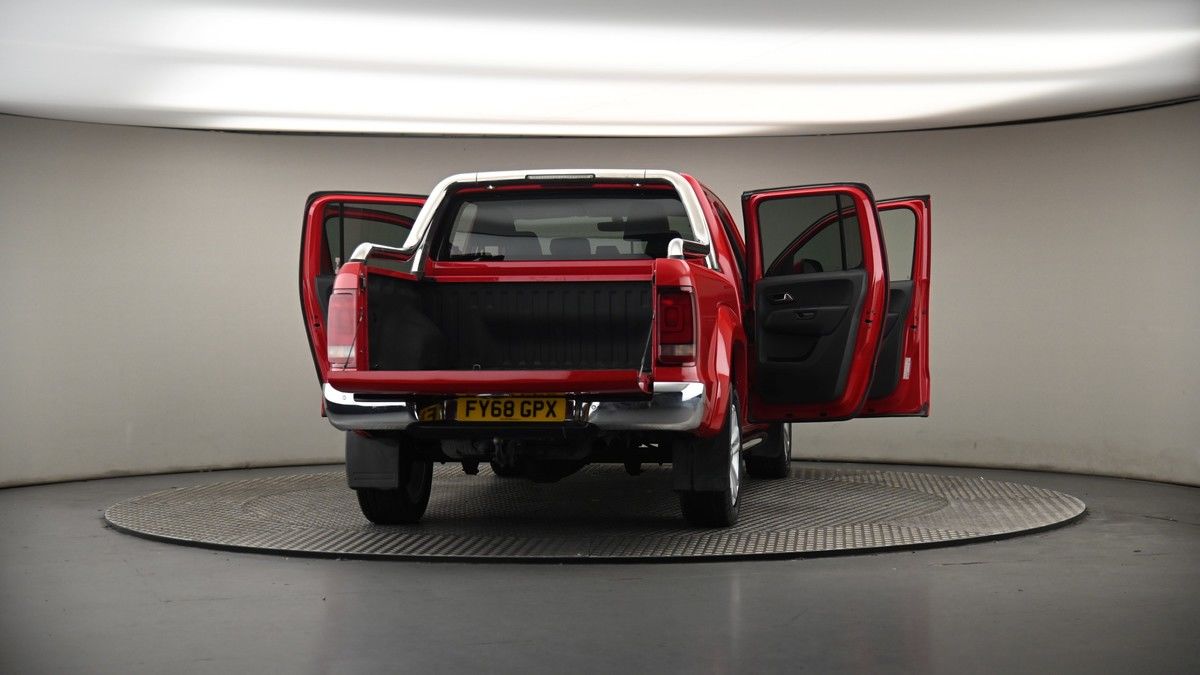 More views of Volkswagen Amarok