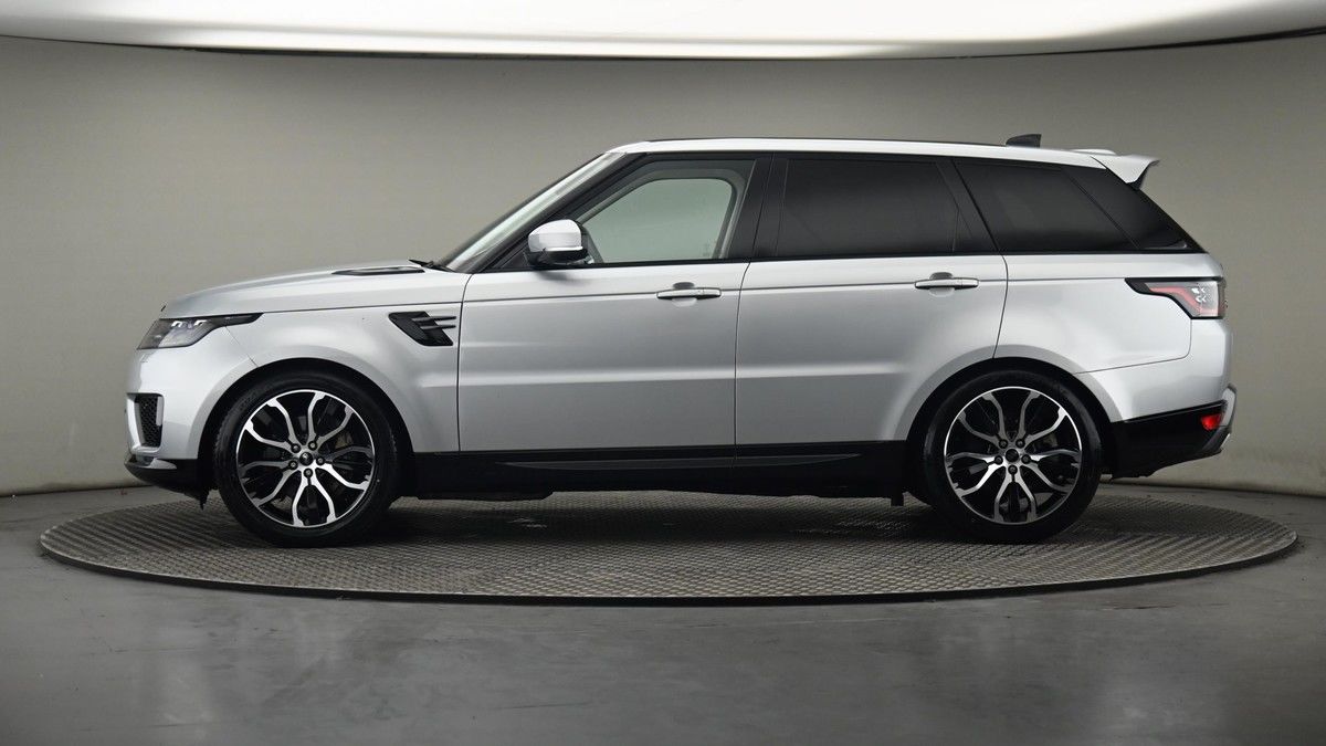 Land Rover Range Rover Sport Image 9