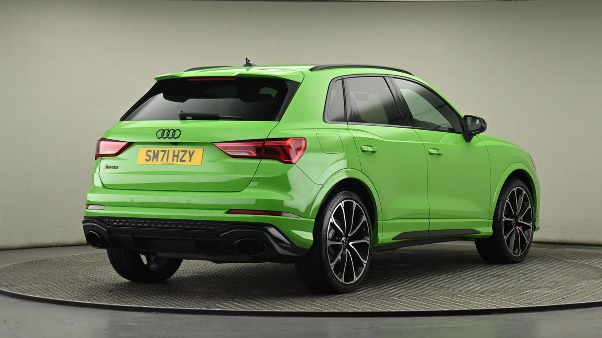 Audi RS Q3 Image 26