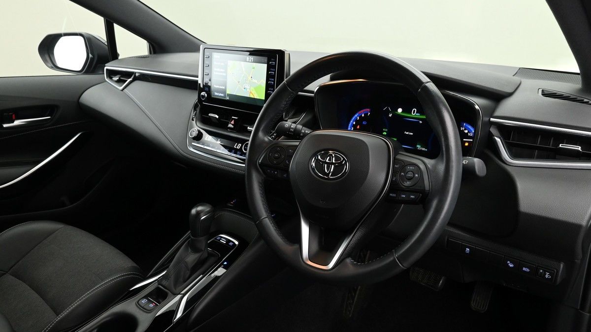 Toyota Corolla Image 2