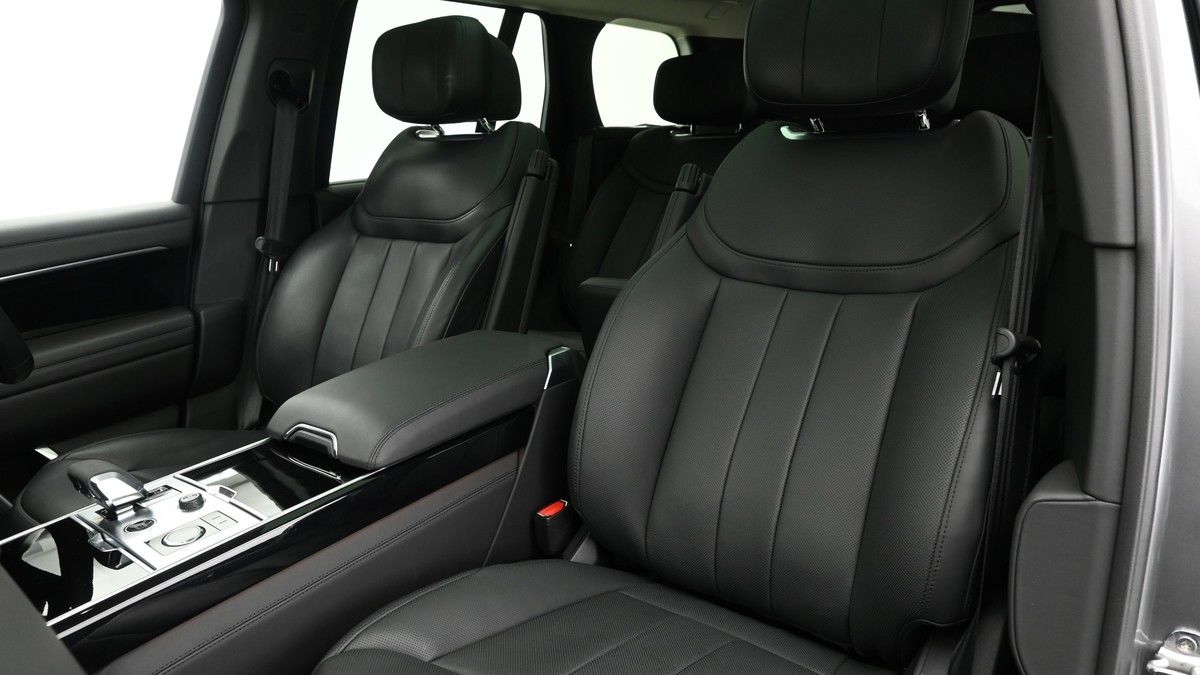 Land Rover Range Rover Image 5