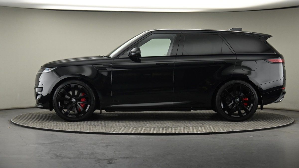 Land Rover Range Rover Sport Image 9