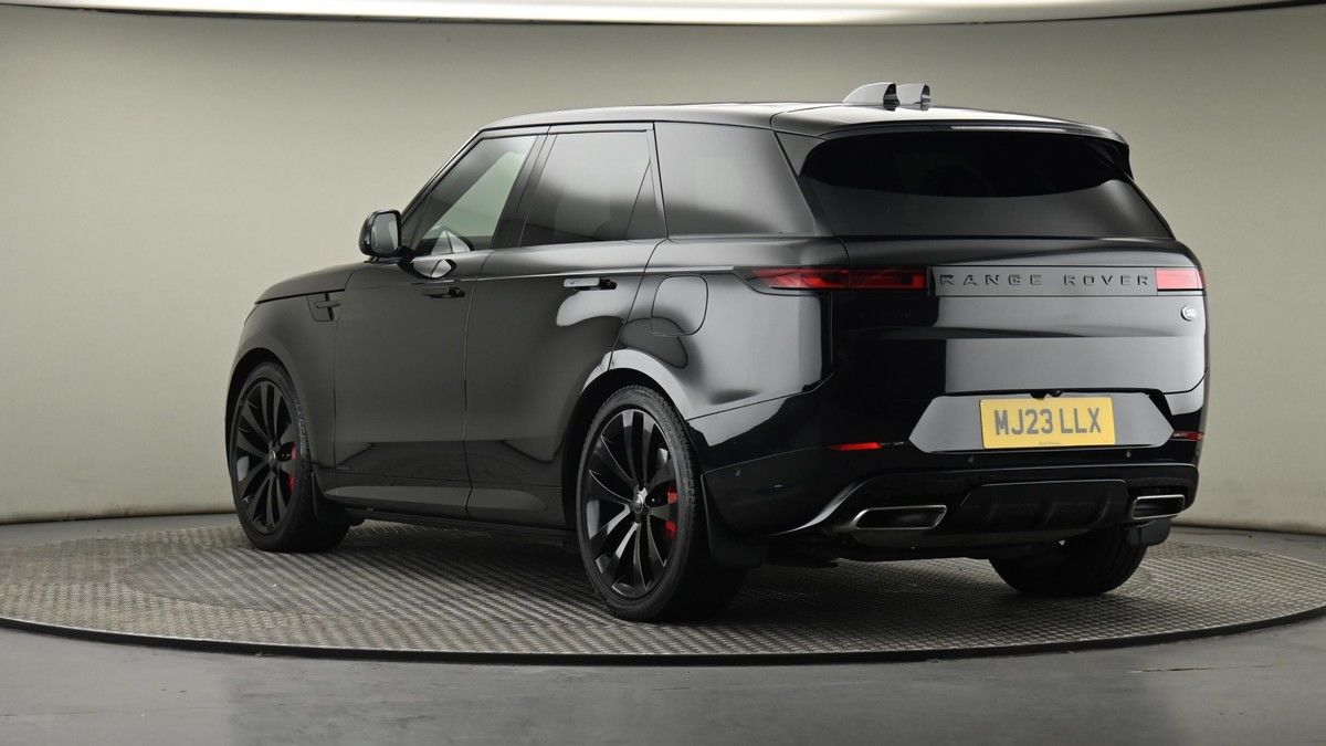 Land Rover Range Rover Sport Image 25