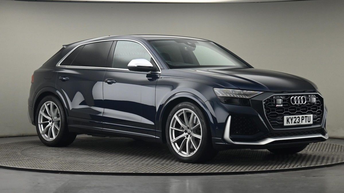 Audi RSQ8 Image 24