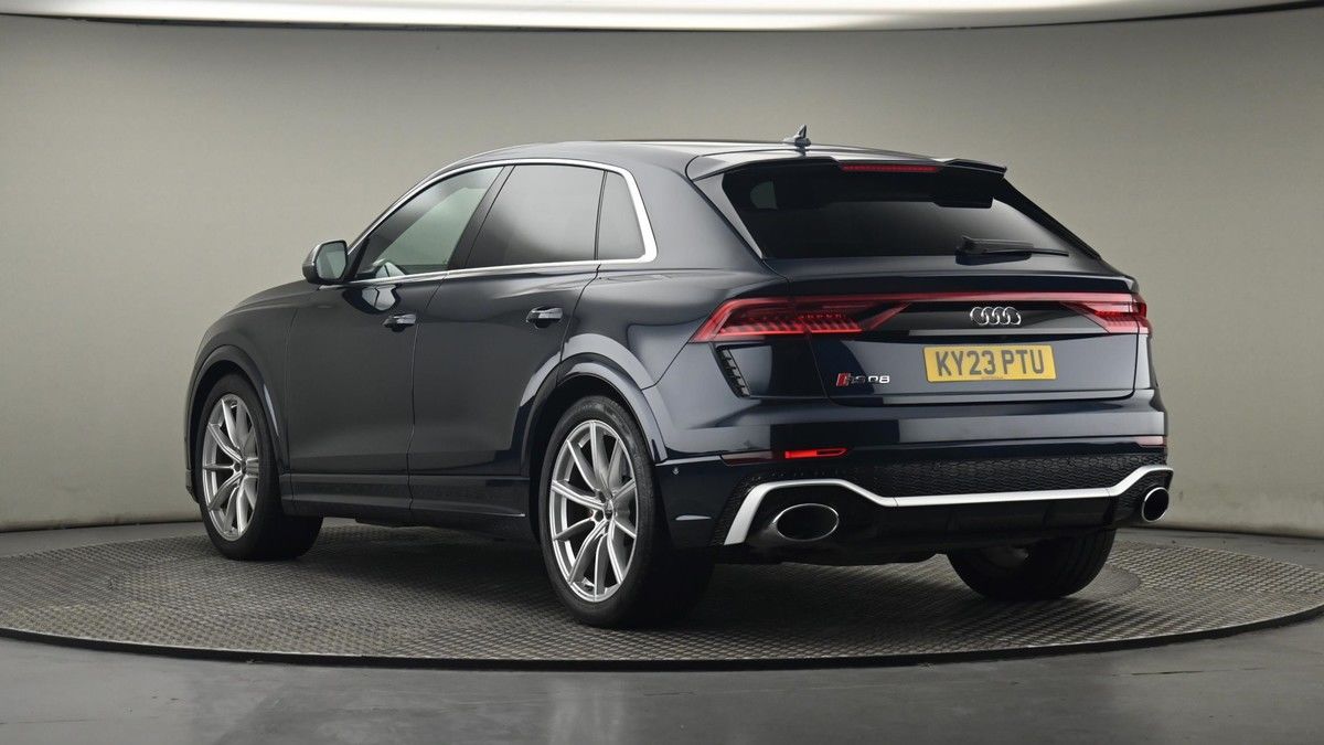 Audi RSQ8 Image 26