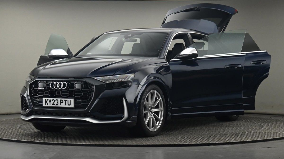 Audi RSQ8 Image 9