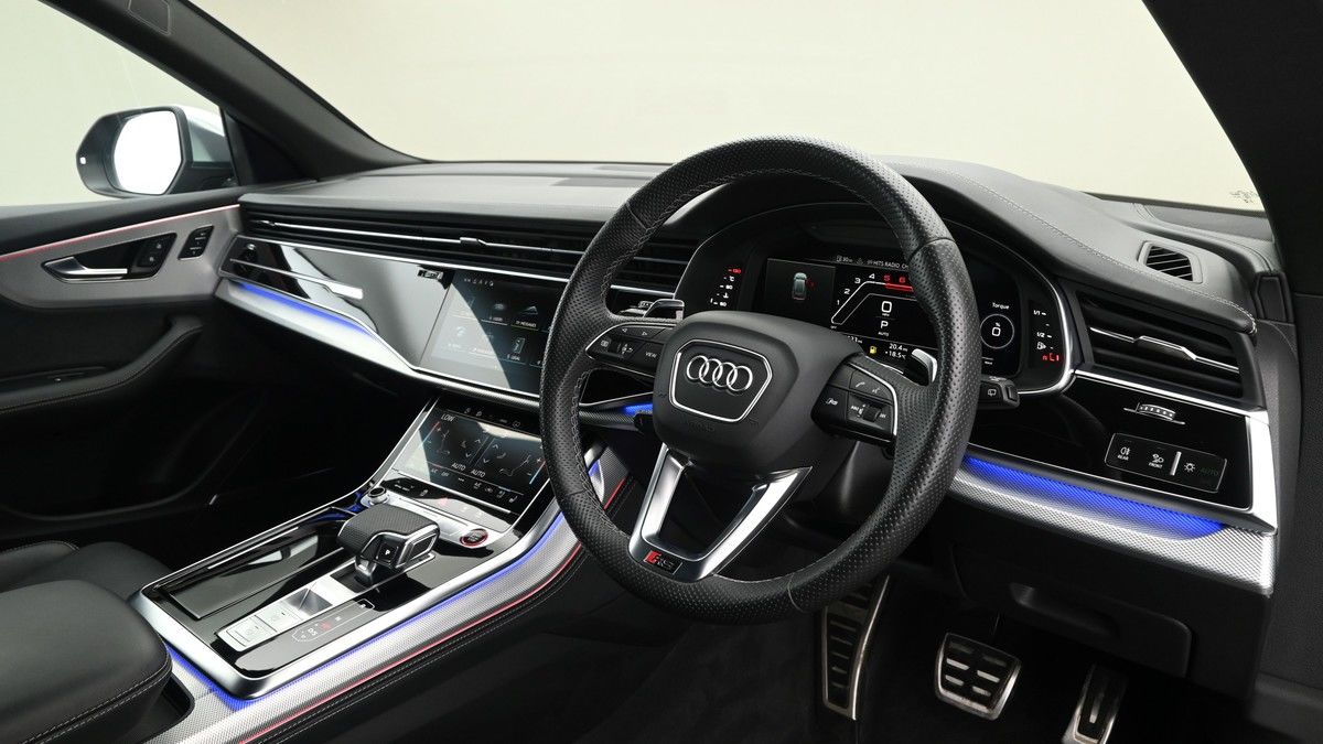 Audi RSQ8 Image 2