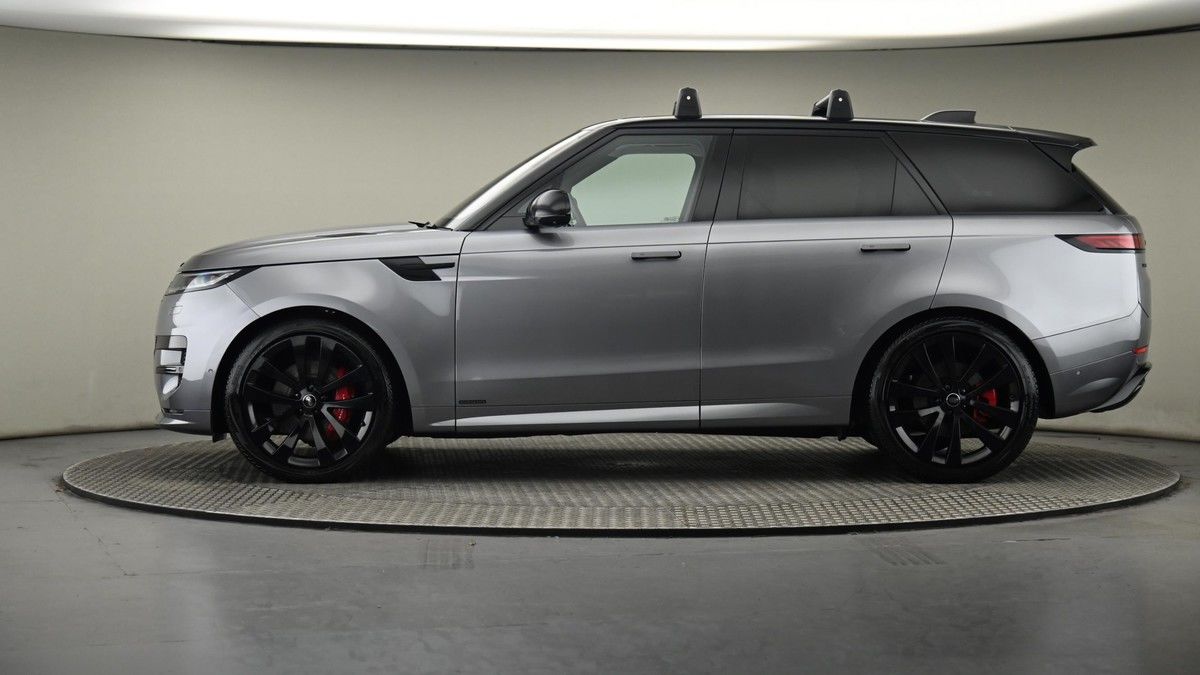 Land Rover Range Rover Sport Image 9