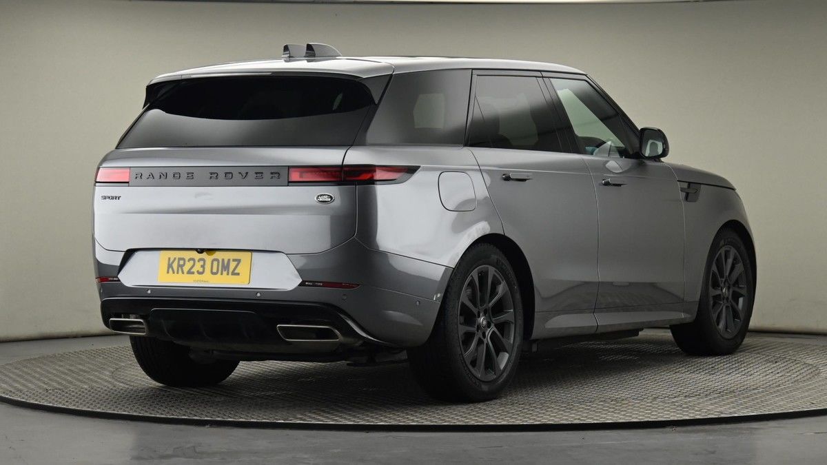 Land Rover Range Rover Sport Image 26