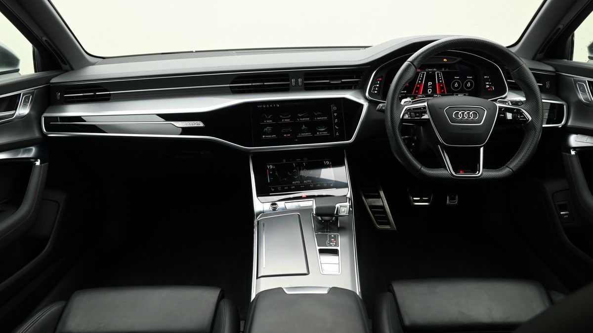 Audi RS6 Avant Image 20