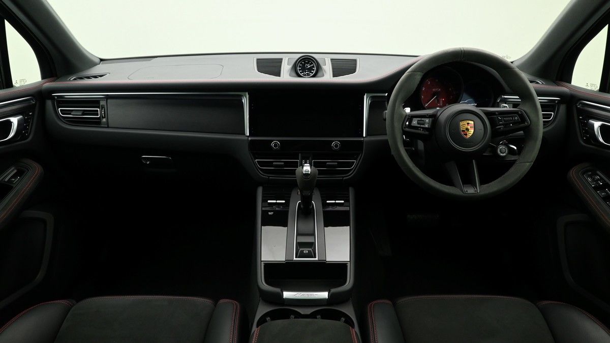 Porsche Macan Image 22