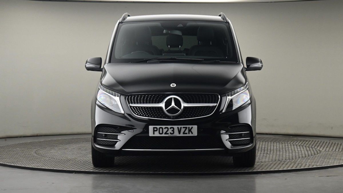 Mercedes-Benz V Class Image 8