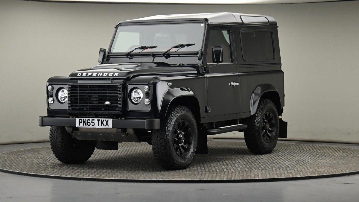 Land Rover Defender 90 Image 23